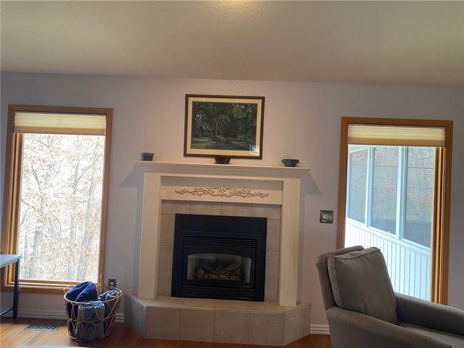 gas fireplace | Image 8