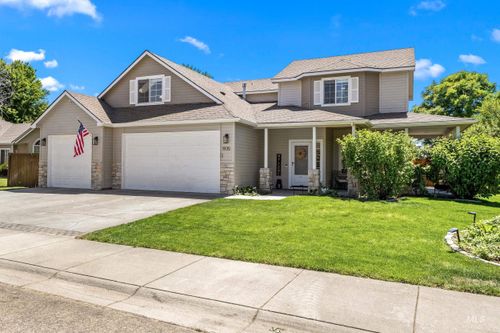 1935 W Parkstone St, Meridian, ID, 83646-8223 | Card Image