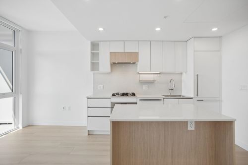 3908-13573 98a Avenue, Surrey, BC, V3T0X1 | Card Image