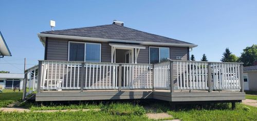 {{alt}} | Card Image