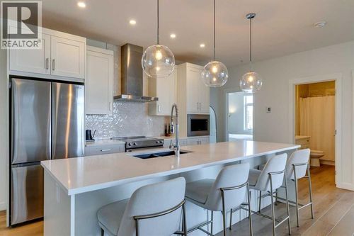 2216-200 Seton Cir Se, Calgary, AB, T3M3X1 | Card Image