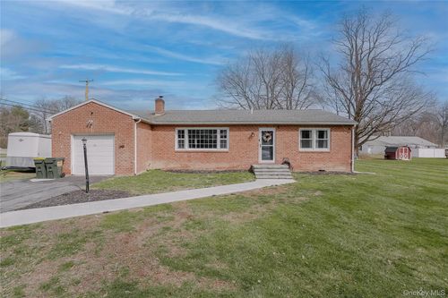 5 Mary Ave, Lake Katrine, NY, 12449-5301 | Card Image