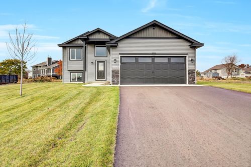 1319 Jasmine Ln Ne, Saint Joseph, MN, 56374-4680 | Card Image