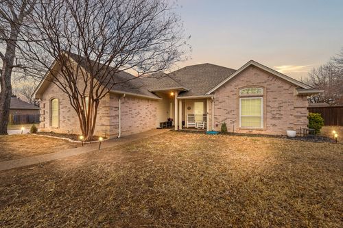 201 Brianne Ct, Joshua, TX, 76058-4714 | Card Image