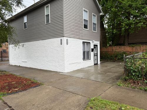 1715 E 70th St, Chicago, IL, 60649-1477 | Card Image