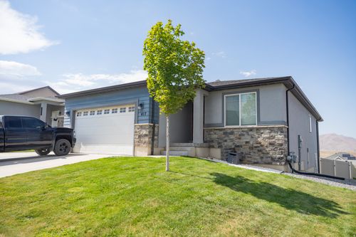 417 Slate Dr, Santaquin, UT, 84655-5707 | Card Image