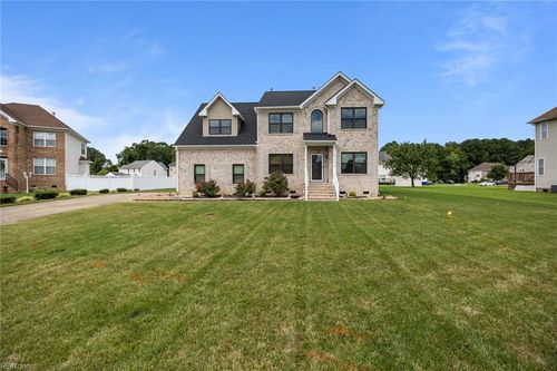 202 Ferguson Pl, Suffolk, VA, 23435-3261 | Card Image