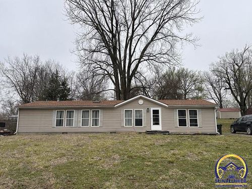 708 Warren St, Oskaloosa, KS, 66066-5024 | Card Image