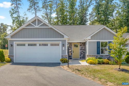 17 Archer Cir, PALMYRA, VA, 22963-3176 | Card Image