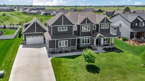 2027 Sandstone Loop N, Sartell, MN, 56377-4732 | Card Image