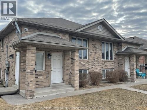 1760 Daytona Ave, Windsor, ON, N9B3W5 | Card Image