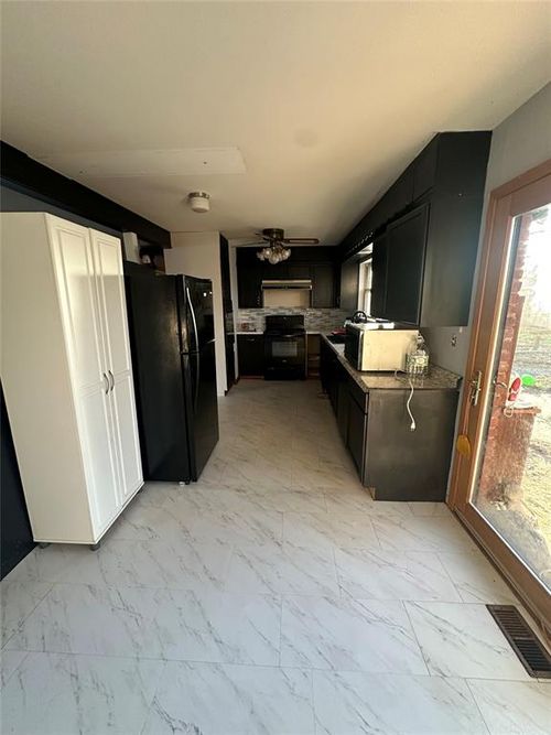 706 Neal Cir, El Reno, OK, 73036-5620 | Card Image