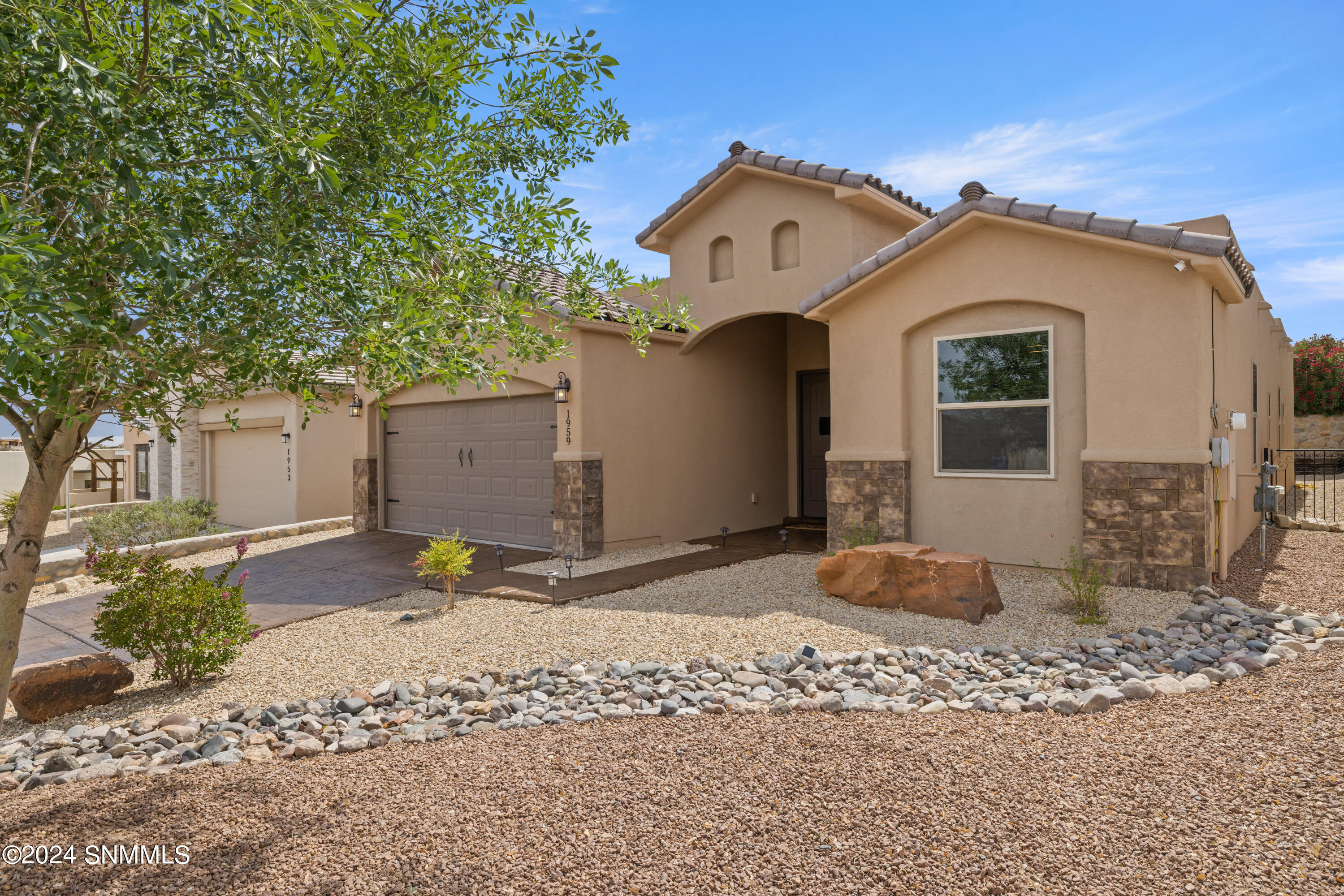 Pella Ct, Las Cruces, NM 88011