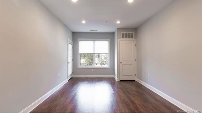 APT-324 - 5 Cherry Brook Rd, Home with 1 bedrooms, 1 bathrooms and null parking in Canton CT | Image 5