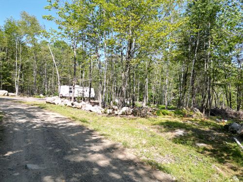 229 New Camp Road, Lincoln, ME, 04457 | Card Image