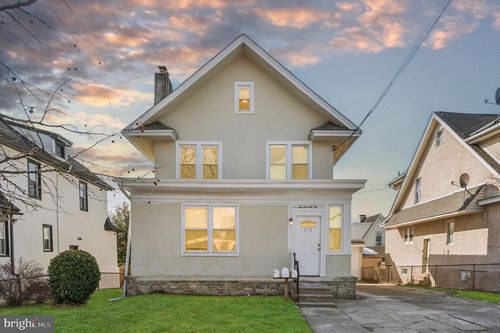 2-272 Burmont Rd, DREXEL HILL, PA, 19026-2824 | Card Image