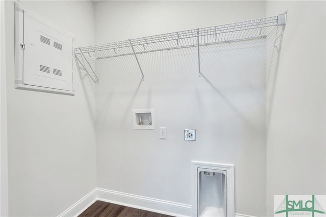 Photo is of another unit and does not represent the design selections in all units. | Image 25