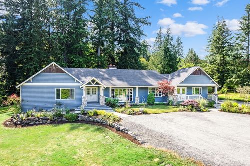 12043 184th Ave Ne, Redmond, WA, 98052-2214 | Card Image