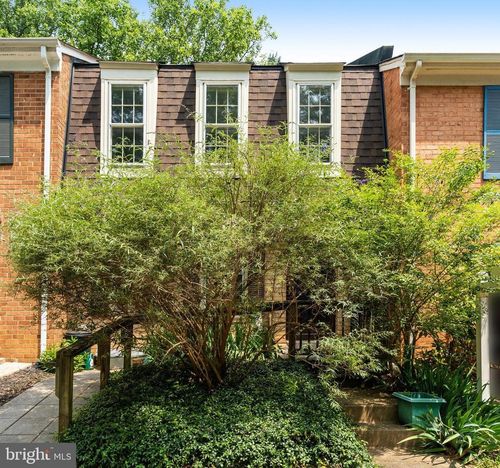 2308 Horseferry Ct, RESTON, VA, 20191-2718 | Card Image