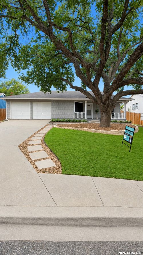 6907 Raintree Frst, San Antonio, TX, 78233-3861 | Card Image