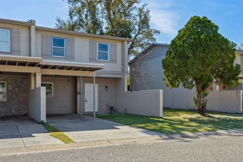 86-5110 Tennis Court Cir, TAMPA, FL, 33617-4718 | Card Image