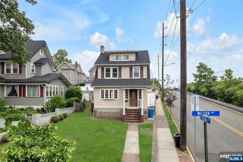 115 Wilson Ave, Rutherford, NJ, 07070-2726 | Card Image