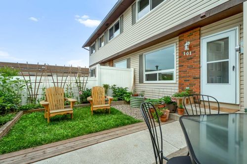 101-740 Bracewood Dr Sw, Calgary, AB, T2W3N3 | Card Image