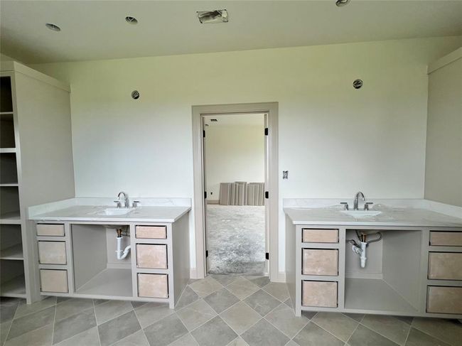 839 Oak Ridge Dr, House other with 5 bedrooms, 4 bathrooms and 2 parking in Angleton TX | Image 17