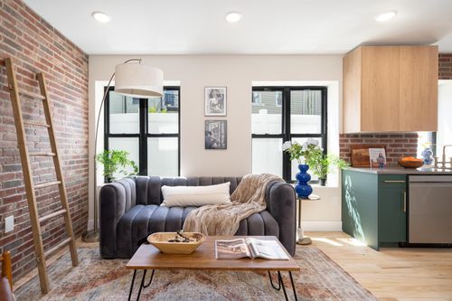 4-10 Prescott St, Jersey City, NJ, 07304-2906 | Card Image