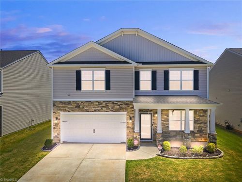 3218 Highlander Pt, Greensboro, NC, 27405-8321 | Card Image
