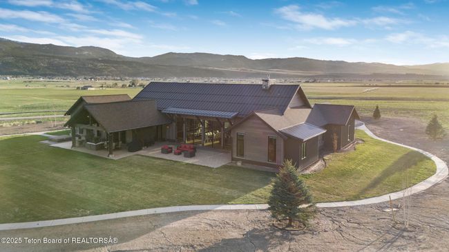 2399 Chapel Rd, House other with 4 bedrooms, 5 bathrooms and null parking in Swan Valley ID | Image 5