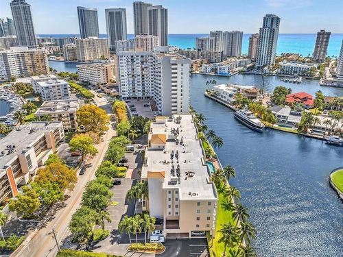 apt-204-201 Golden Isles Dr, Hallandale Beach, FL, 33009-8823 | Card Image