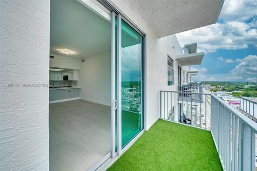 apt-1007-140 S Dixie Hwy, Hollywood, FL, 33020-7330 | Card Image