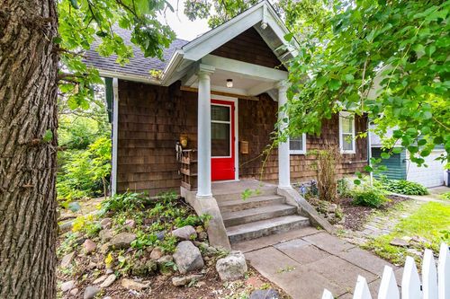 306 Irvine Ave, Saint Paul, MN, 55102-2322 | Card Image