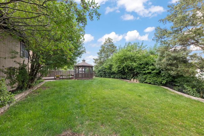 787 Bluejay Cir, House other with 4 bedrooms, 2 bathrooms and 2 parking in Elk Grove Village IL | Image 34