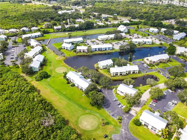 APT-2 - 5825 Marina Dr, House attached with 2 bedrooms, 2 bathrooms and null parking in Sebastian FL | Image 26