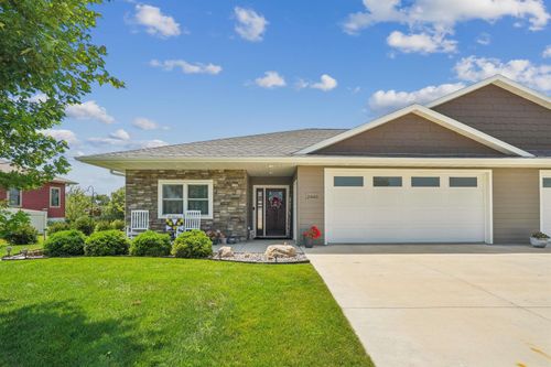2440 Red Oak Rd, Decorah, IA, 52101-9308 | Card Image