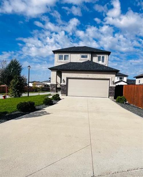 75 Golden Boy Lane, Winnipeg, MB, R3W0L9 | Card Image