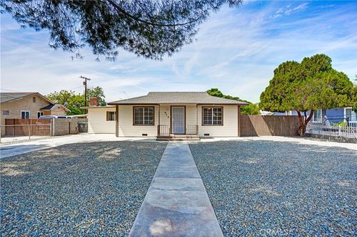638 S Estudillo Ave, San Jacinto, CA, 92583-4119 | Card Image