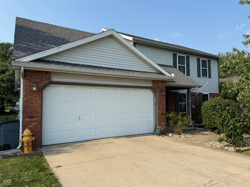 30 Hickory Ln S, Crawfordsville, IN, 47933-7602 | Card Image