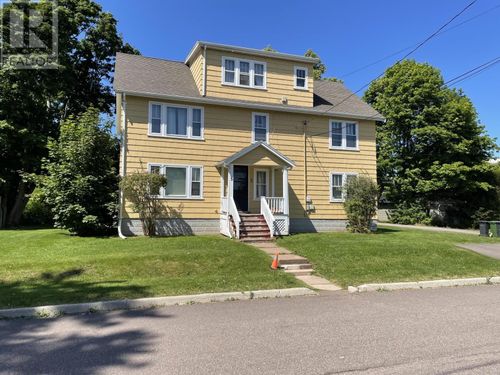 5 Windsor Street, Charlottetown, PE, C1A3R2 | Card Image