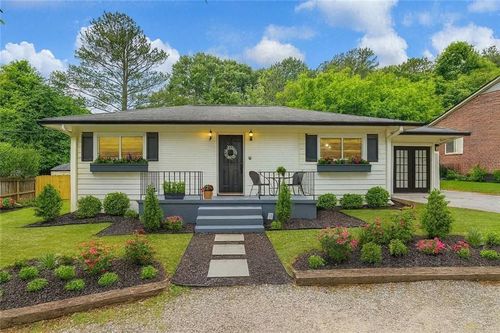 1660 Dresden Dr Ne, Brookhaven, GA, 30319-3669 | Card Image