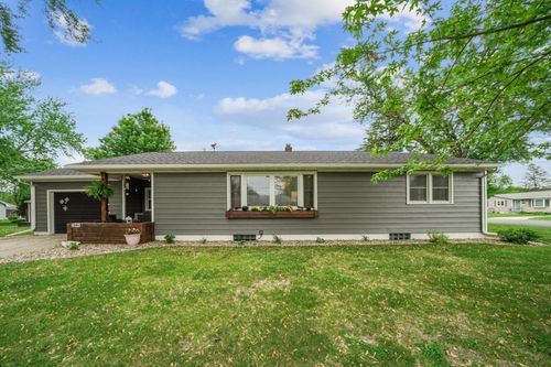 412 5th Ave Se, Arlington, MN, 55307-2110 | Card Image