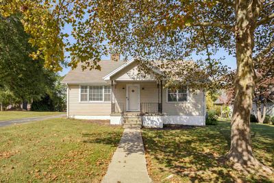 3207 E 18th Ave, House other with 2 bedrooms, 1 bathrooms and null parking in Sheffield AL | Image 1