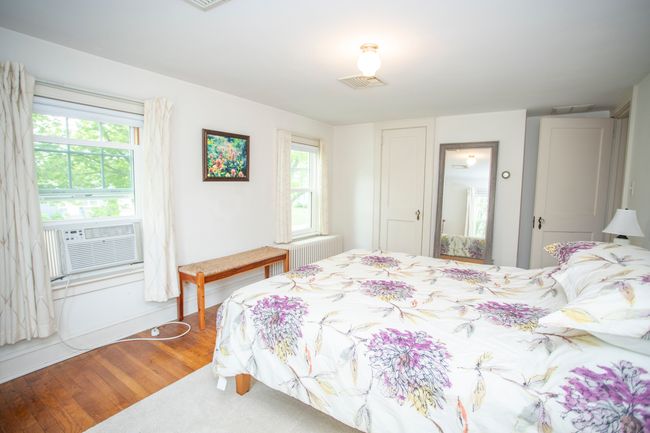 62 Lynde St, House other with 4 bedrooms, 2 bathrooms and 4 parking in Old Saybrook CT | Image 24