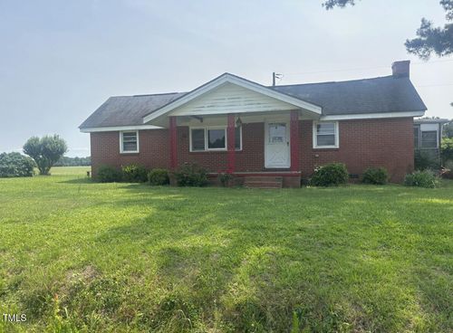 7352 Smokehouse Rd, Stantonsburg, NC, 27883-9363 | Card Image