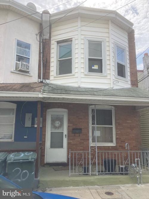 24 Brooklyn Ave, ATLANTIC CITY, NJ, 08401-4461 | Card Image
