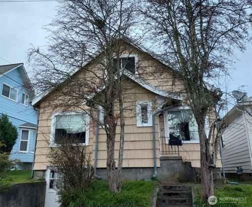 1222 9th St, Bremerton, WA, 98337-1302 | Card Image