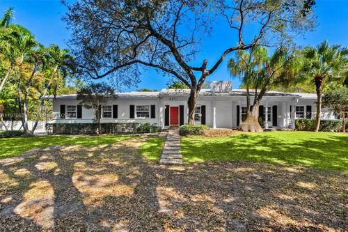 4311 Monserrate St, Coral Gables, FL, 33146-1209 | Card Image