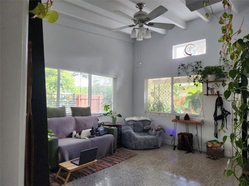 1-1313 Ne 16th Ter, Fort Lauderdale, FL, 33304-1817 | Card Image